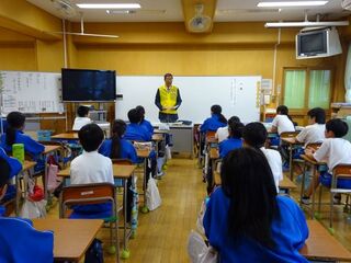 南湖小 人権教室2.JPG