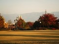 櫛形総合公園6、公園内の遠くから見た紅葉写真